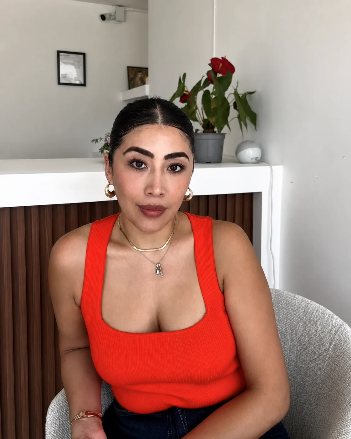 Dara García, fundadora de Club 86, en el estudio de Bella Vista, Puebla